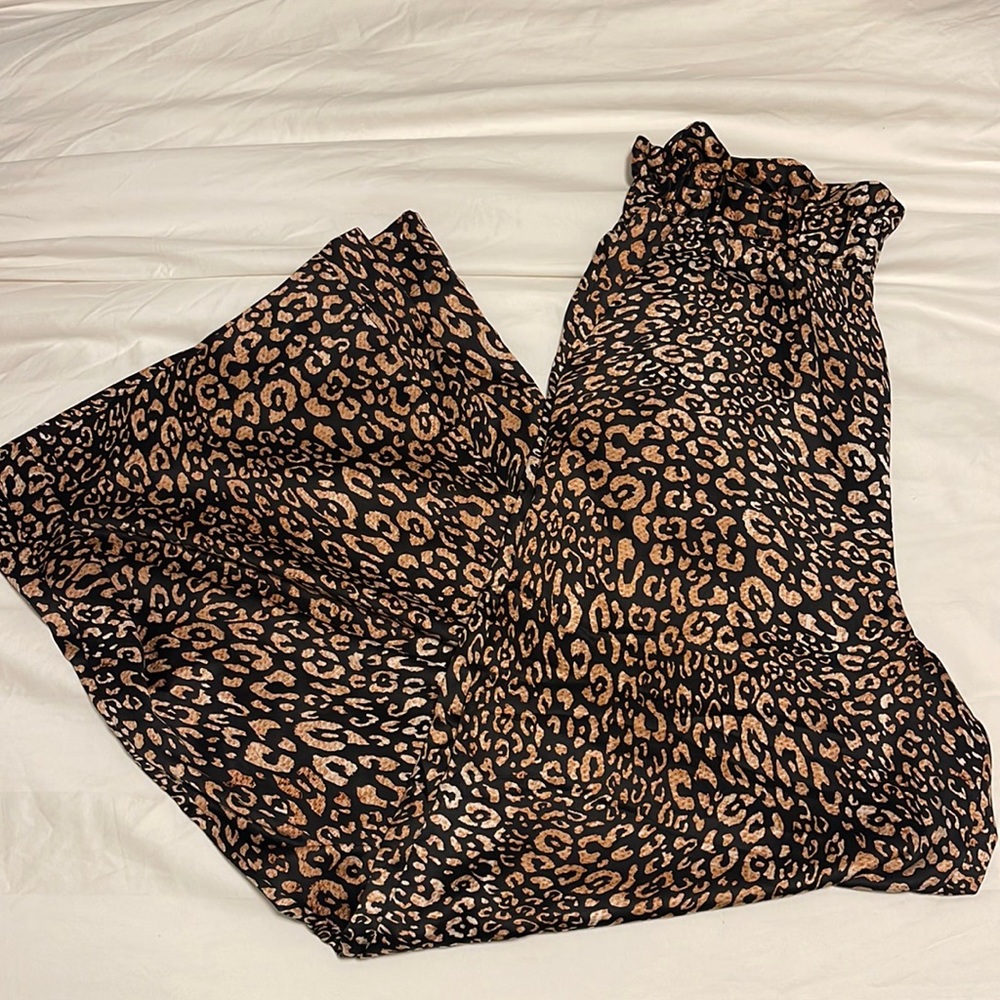 Brand new ultra wide leg pant